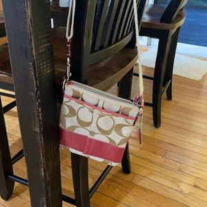 Crossbody bag